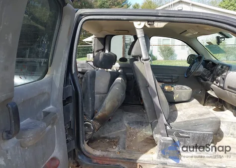 2008 Chevrolet Silverado 1500 Work Truck z USA, uszkodzony, nr VIN 1GCEC19X88Z331127